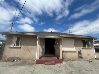 9709 Coral Rd, Oakland, CA 94603