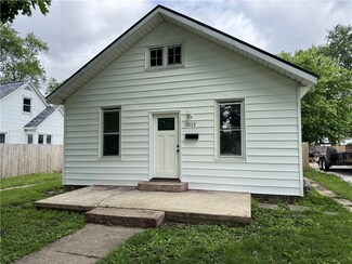 3212 Shelby Ave, Mattoon, IL 61938