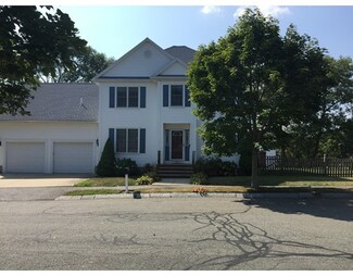 312 Den Quarry Rd, Lynn, MA 01904