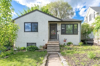687 Jenks Ave, Saint Paul, MN 55106