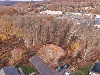 0 Lonsdale St, Waterbury, CT 06704