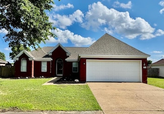 354 S Casa View Dr, Marion, AR 72364