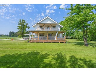 6970 S Knights Bridge Rd, Canby, OR 97013