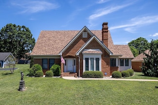 17 Johnson Dr, Luray, VA 22835