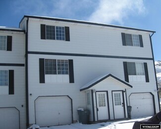 723 Sioux Dr, Evanston, WY 82930
