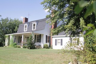 215 Cedar Hill Rd, Adams, TN 37010