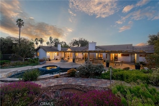1256 Pleiades Dr, Vista, CA 92084