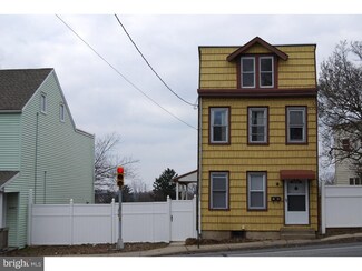 2760 Kutztown Rd, Reading, PA 19605