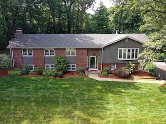 21 Berle Rd, South Windsor, CT 06074