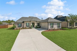 356 S Pass Dr, Laplace, LA 70068