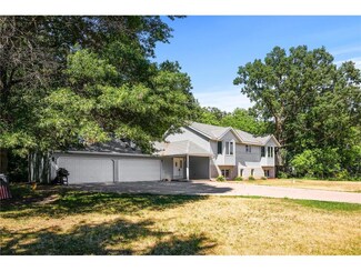 7172 384th St, North Branch, MN 55056