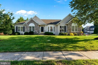 272 Fox Chase St, Warrenton, VA 20186