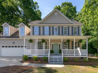111 Oak Creek Dr, Clayton, NC 27520
