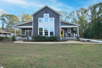 313 West Cir, Simpsonville, SC 29681