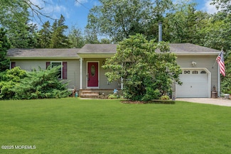 124 Cedar Swamp Rd, Jackson, NJ 08527