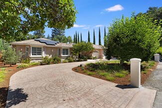 721 Berry Ave, Los Altos, CA 94024