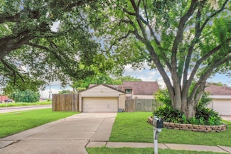 4103 Bugle Rd, Houston, TX 77072