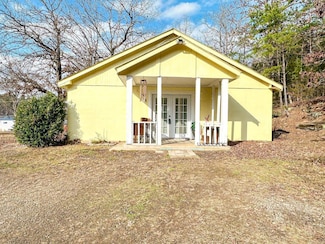 4149 Henderson Rd, Clinton, AR 72031