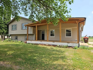 32068 New Lebanon Rd, Hampshire, IL 60140
