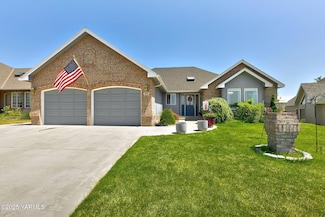 619 S 75th Ave, Yakima, WA 98908
