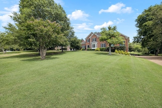 1524 Gordon Petty Dr, Brentwood, TN 37027