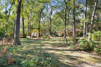 12 W Shady Ln, Houston, TX 77063