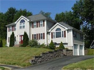 1 Magnavista Dr, Haverhill, MA 01830