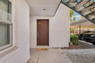 7570 92nd St Unit 104C, Seminole, FL 33777