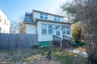 721 N Warwick Rd, Magnolia, NJ 08049