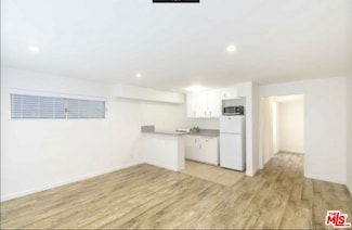 1261 N Laurel Ave Unit 21, West Hollywood, CA 90046