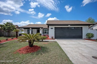 6266 Cranberry Ln W, Jacksonville, FL 32244