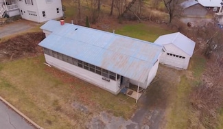 30 Mountain Ave, Saint Johnsbury, VT 05819