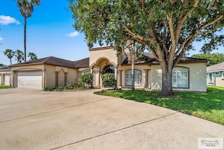 1517 Santa Ana Ave, Rancho Viejo, TX 78575
