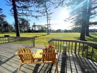 441 Dolphin Ave NE, Ocean Shores, WA 98569