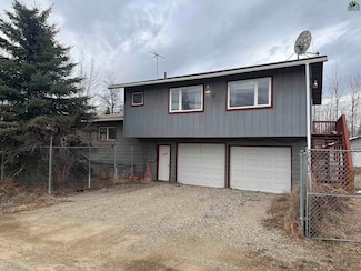1320 Sloan St, North Pole, AK 99705