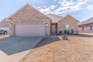 4813 Edgemont Dr, Jonesboro, AR 72405