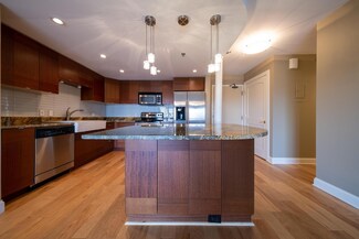 110 1st Ave NE Unit F802, Minneapolis, MN 55413