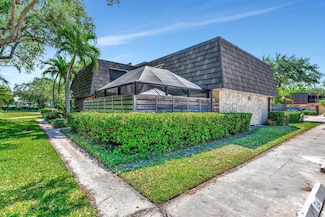 1213 12th Terrace, Palm Beach Gardens, FL 33418