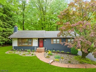 71 Clairview Rd, Denville, NJ 07834