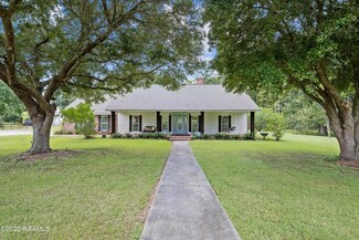 161 Cypress Dr, Opelousas, LA 70570