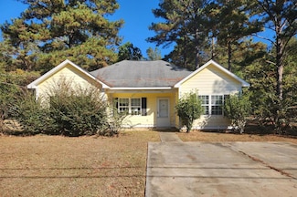 1266 Georgia Ave SE, Dawson, GA 39842