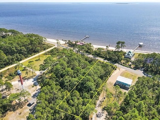 1981 Highway 98 W, Carrabelle, FL 32322