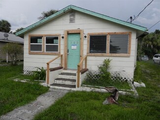 742 Marsh Ave, Fort Myers, FL 33905