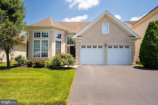 9 Copernicus Ct, Cranbury, NJ 08512