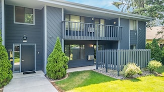 3219 W Meadows Ct Unit D, Sheboygan, WI 53081
