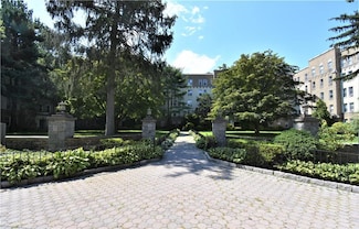 472 Gramatan Ave Unit K4, Mount Vernon, NY 10552