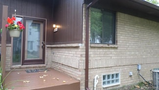 33825 Hooker Rd Unit 3, Chesterfield, MI 48047