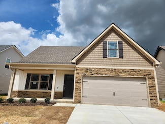 2819 Upstream Rd, Christiana, TN 37037