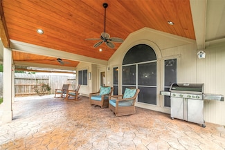 11515 Socorro Ln, Tomball, TX 77377