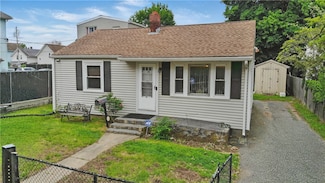 38 Merino St, Providence, RI 02909